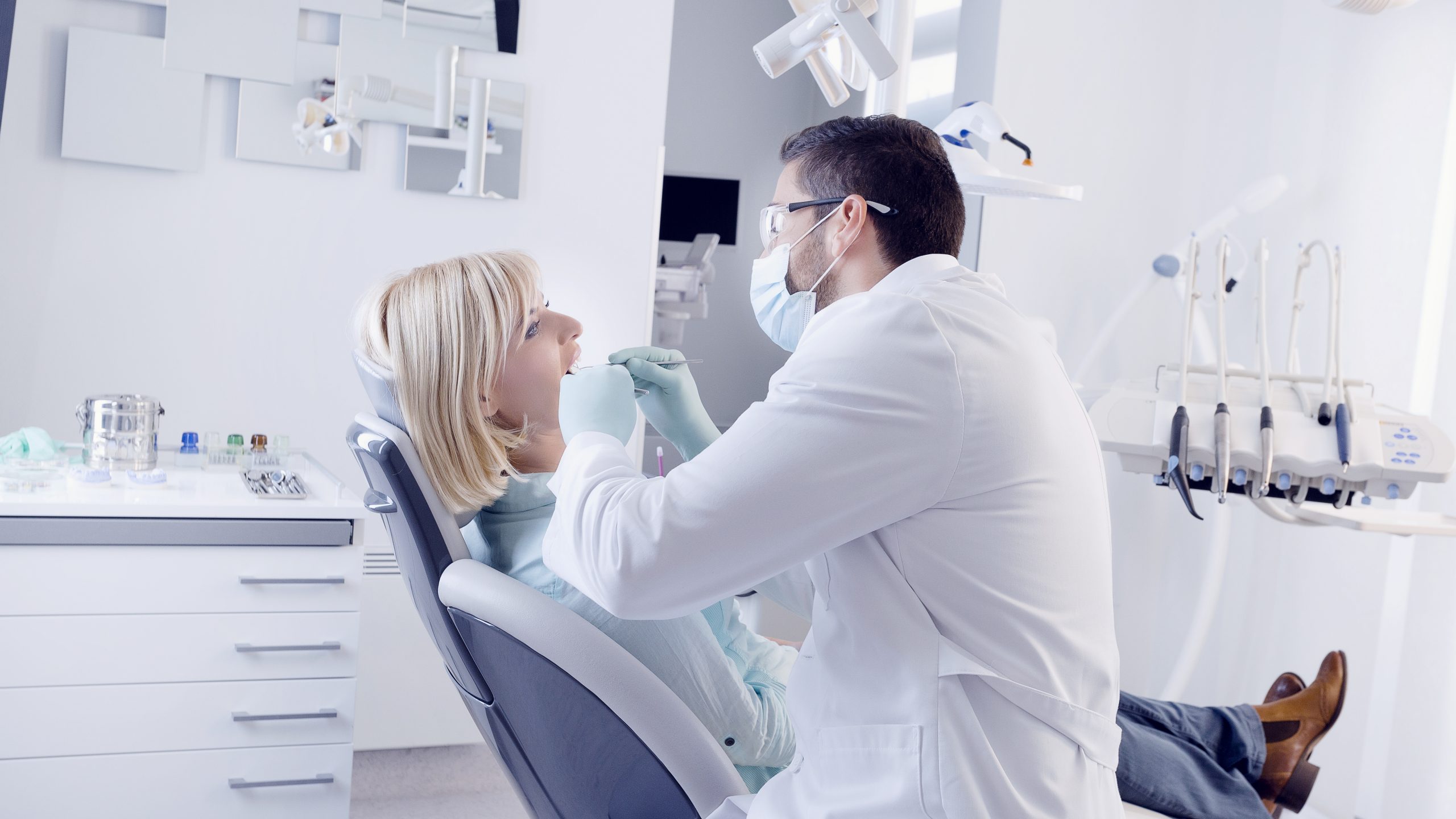 Dentist in Nashville, IL